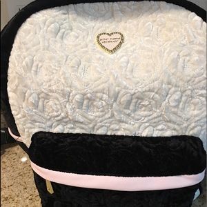 Back pack / catchall bag included